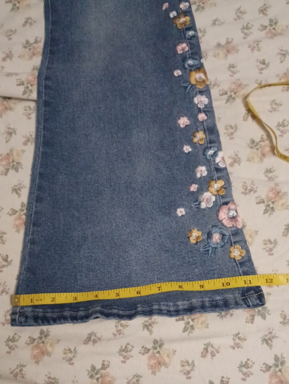 Bamboo Women’s Blue Embroidered Flare Jeans With Floral Side Details Size 13 - Picture 11 of 14